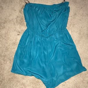 Teal Romper never worn!!